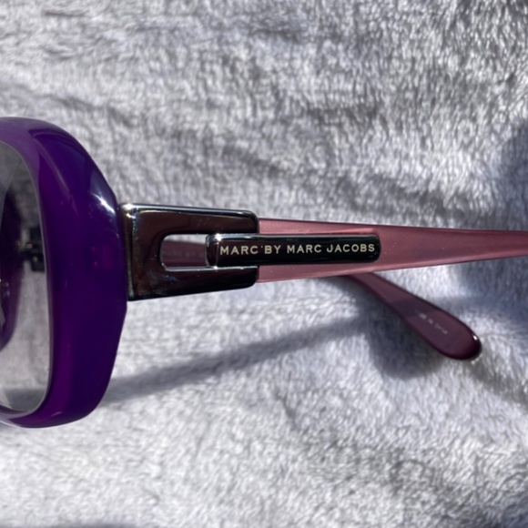 Marc by Marc Jacob’s - purple sunglasses - retro 2009 - Picture 3 of 6